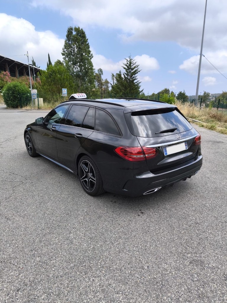 Taxi conventionné CPAM à Vallauris — Mercedes break pour transport médical